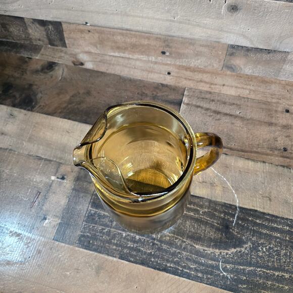Vintage Amber-Honey Gold Glass Beverage Pitcher Anchor Hocking with Ice Lip - Picture 4 of 5